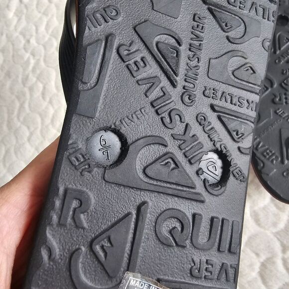 Quicksilver Flip Flops mens 6/7 sandals - Picture 5 of 5